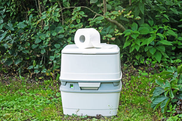Best Portable restroom trailer rental  in Wilmington, OH